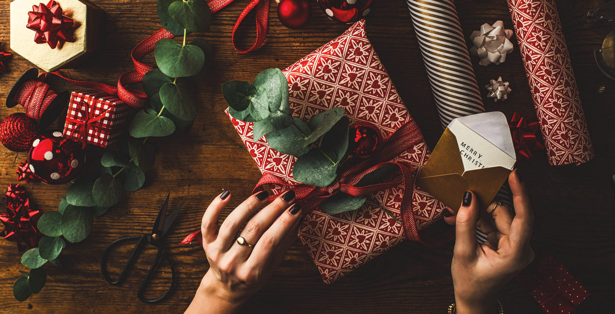 10 gift ideas to send to your team and clients for Christmas 2021